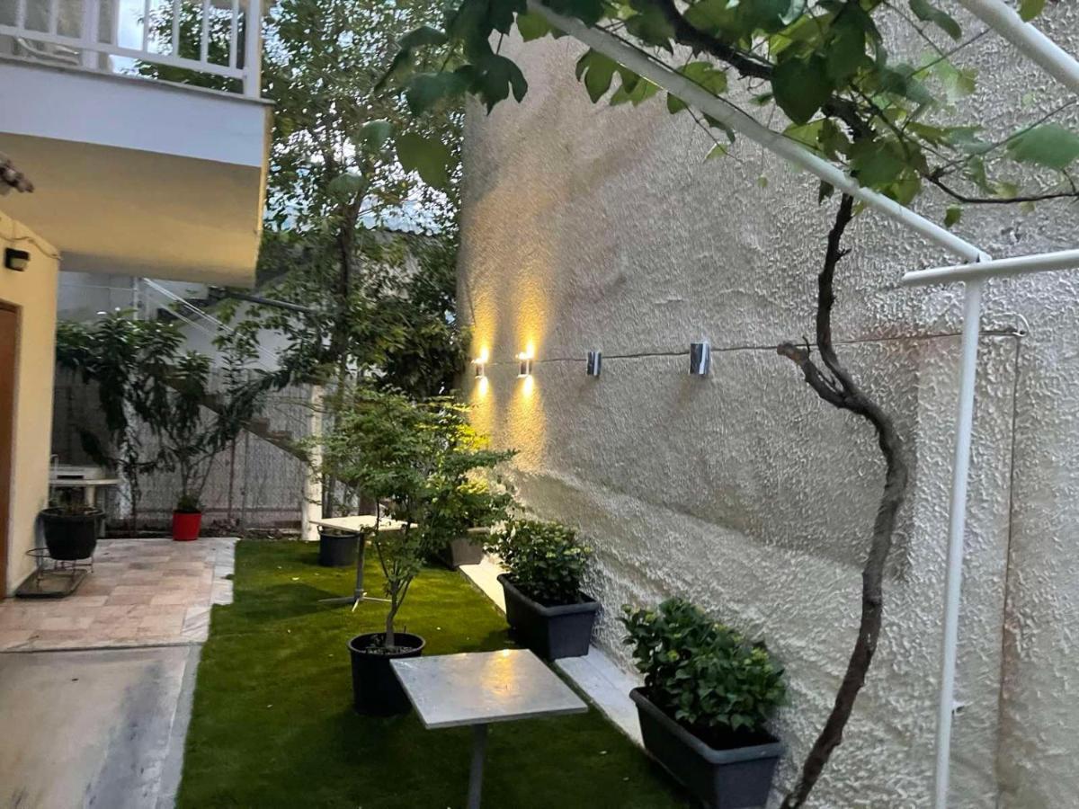 Velonis Apartments Leptokaryá Exterior foto